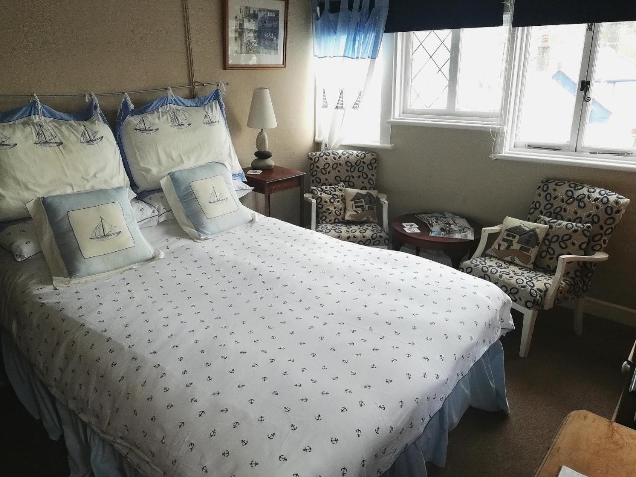 The House On The Props Bed & Breakfast Polperro Room photo